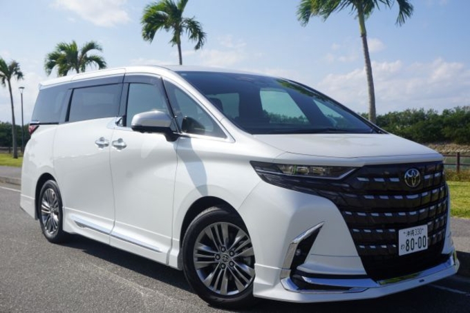 TOYOTA ALPHARD Z　画像